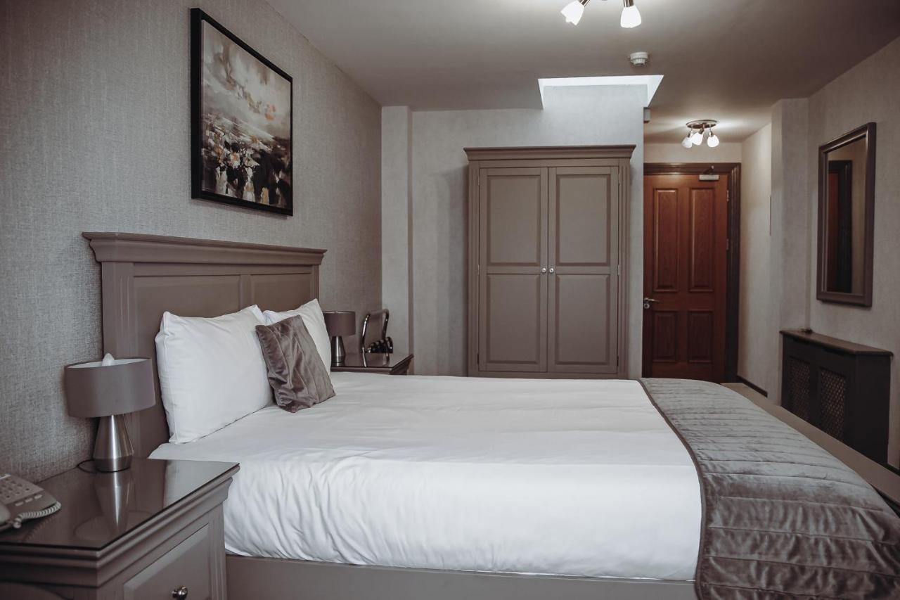 Muskerry Arms Bar And B&B Blarney Eksteriør bilde