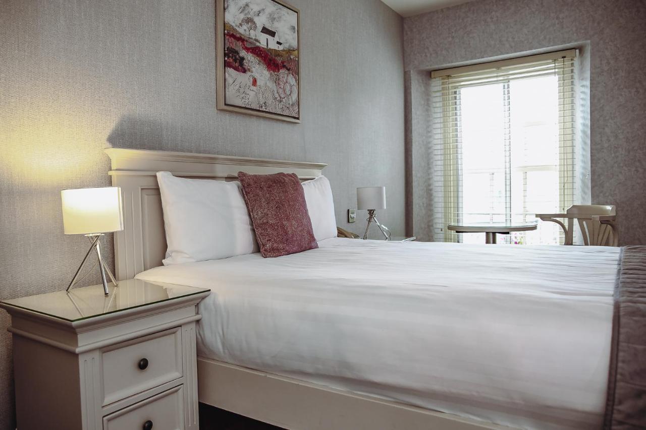 Muskerry Arms Bar And B&B Blarney Eksteriør bilde